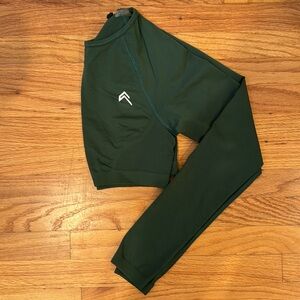 Oner Active Effortless Seamless Long Sleeve Crop Top